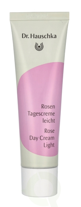Dr. Hauschka Rose Day Cream Light Limited Edition 30 ml in the group BEAUTY & HEALTH / Skin care / Face / Face creams at TP E-commerce Nordic AB (C65508)