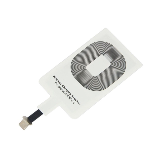 Wireless Qi Receiver with Lightning for wireless charging