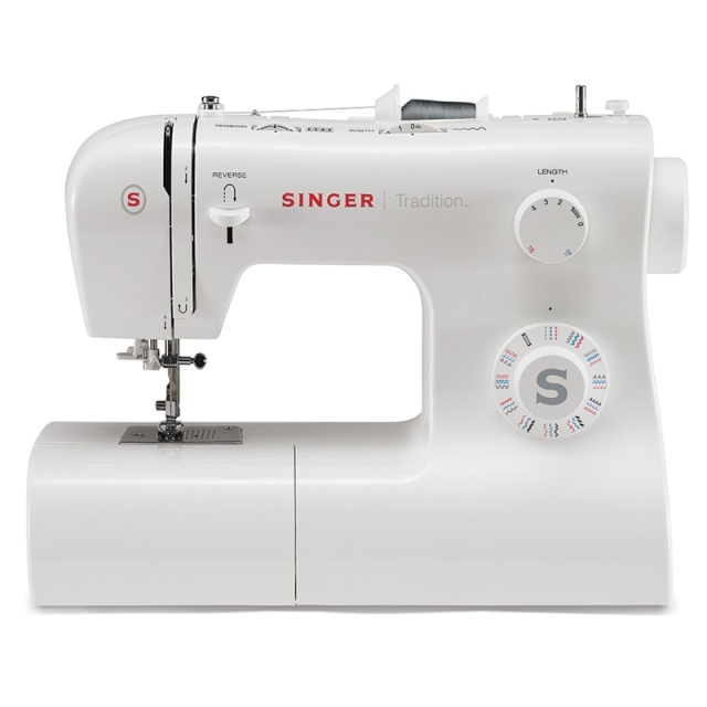 Singer Sewing Machine Tradition (2282)