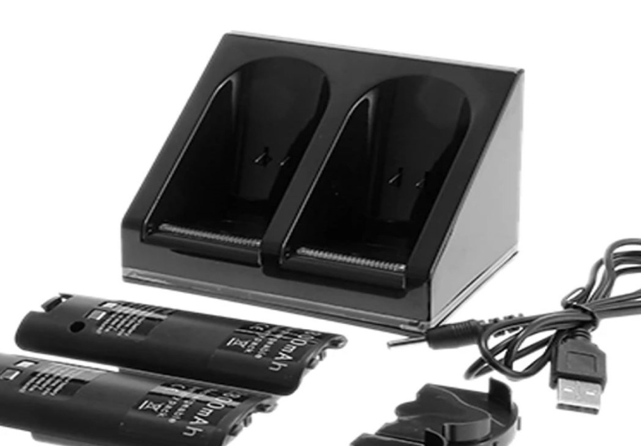 Wii Dock + 2x battery for Nintendo Wii/Wii U controller, Black