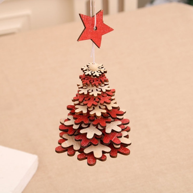 Christmas tree with wooden star, Red