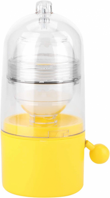 Kitchen utensils for scrambled eggs