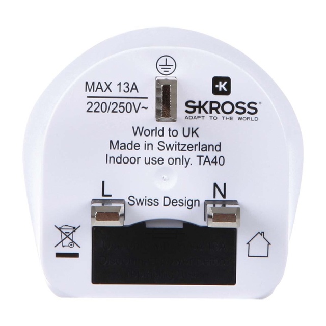 SKROSS Travel Adapter World-to-UK Earthed