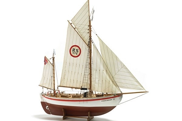 1:15 Colin Archer RC - -Wooden hull