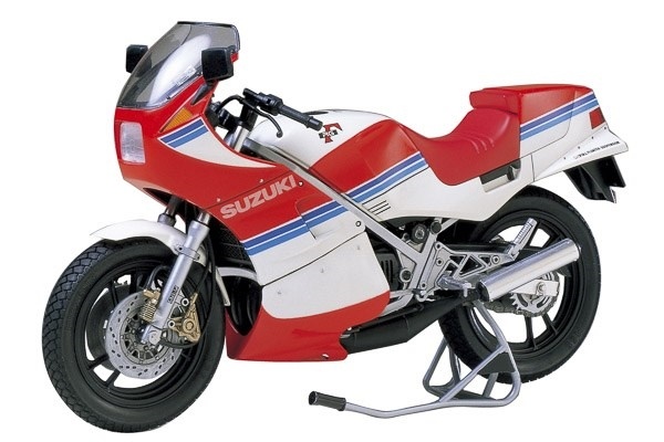 Tamiya 1/12 Suzuki RG250 " with Full Options