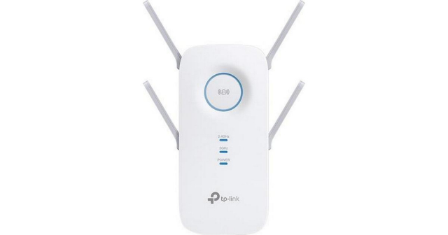 TP-LINK RE650. Model: Network transmitter, Actual data transfer rate: 1733 Mbit/s, Data rate for Ethernet LAN: 10,100,1000 Mbit/s. Antenna type: External, Transmitter, power range: 20 - 23 dBmW. Cable technology: 10/100/1000Base-T(X), Communication standa