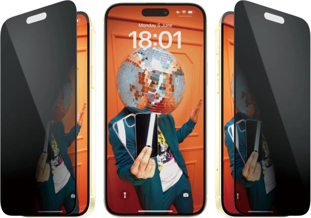 PanzerGlass Privacy Ultra Wide Fit -skärmskydd, iPhone 15 Plus, svart ram