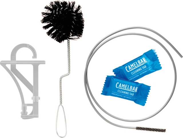 Camelbak Crux beverage tank cleaning kit