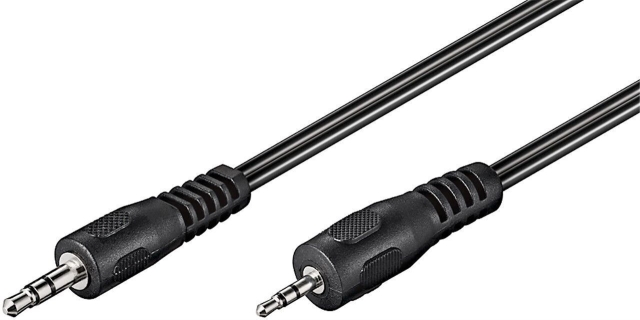 Goobay 2,5mm male - 3,5mm male audio cable, 2 m