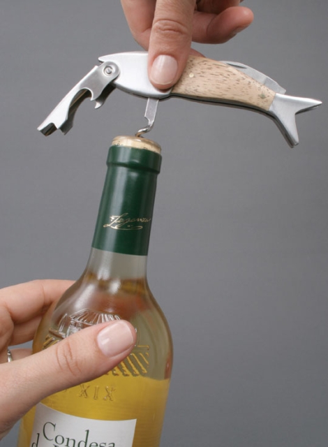 Kikkerland Lightwood Fish Corkscrew (BA17)
