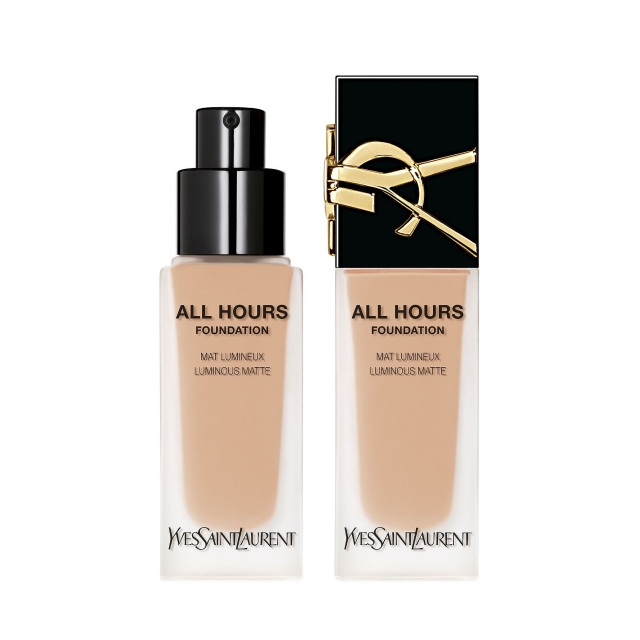 Yves Saint Laurent All Hours Foundation - LC3