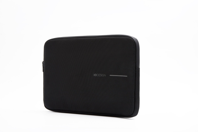 XD Design Laptop Sleeve - Executive - Black - 16