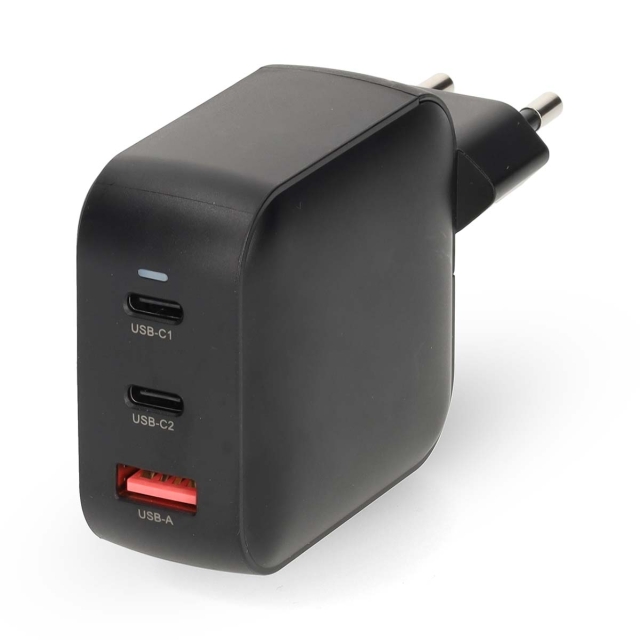 Nedis Wall Charger | PD3.0 | Quick charge feature | 2.5 / 3.0 / 5.0 A | Number of outputs: 3 | USB-A / 2x USB-C™ | Automatic Voltage Selection | Black
