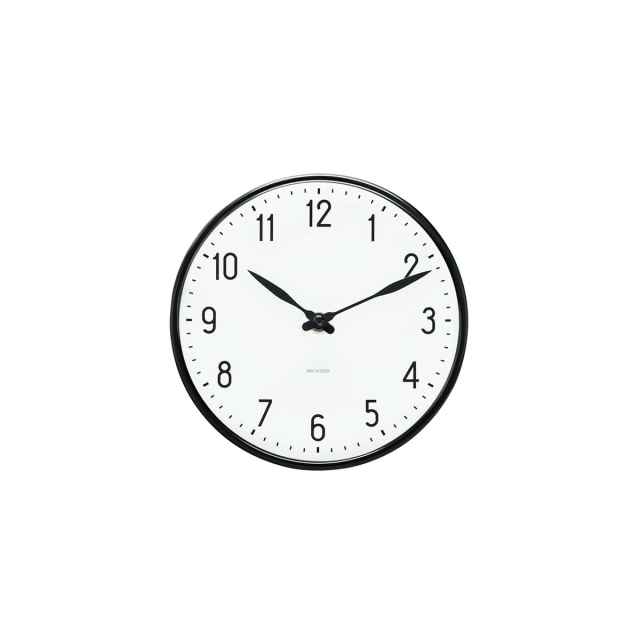 Arne Jacobsen Clocks Arne Jacobsen – Station Wall Clock – Ø21 cm – Black