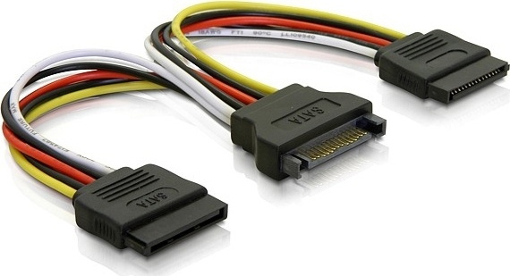 DELTACO Y-strömadapter för 15-pin SATA-ström, för 2 hårddiskar, 1 in the group COMPUTERS & PERIPHERALS / Computer cables / Internal / Power cables & Adapters at TP E-commerce Nordic AB (38-16273)