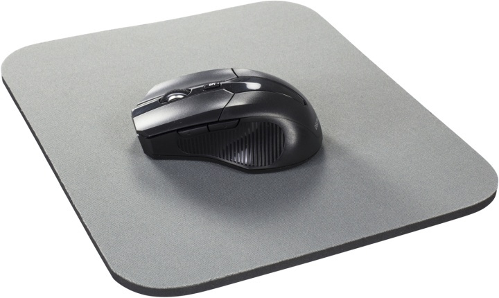 DELTACO Mouse pad, fabric covered rubber, 6mm grey in the group COMPUTERS & PERIPHERALS / Mice & Keyboards / Mouse pads at TP E-commerce Nordic AB (38-18168)