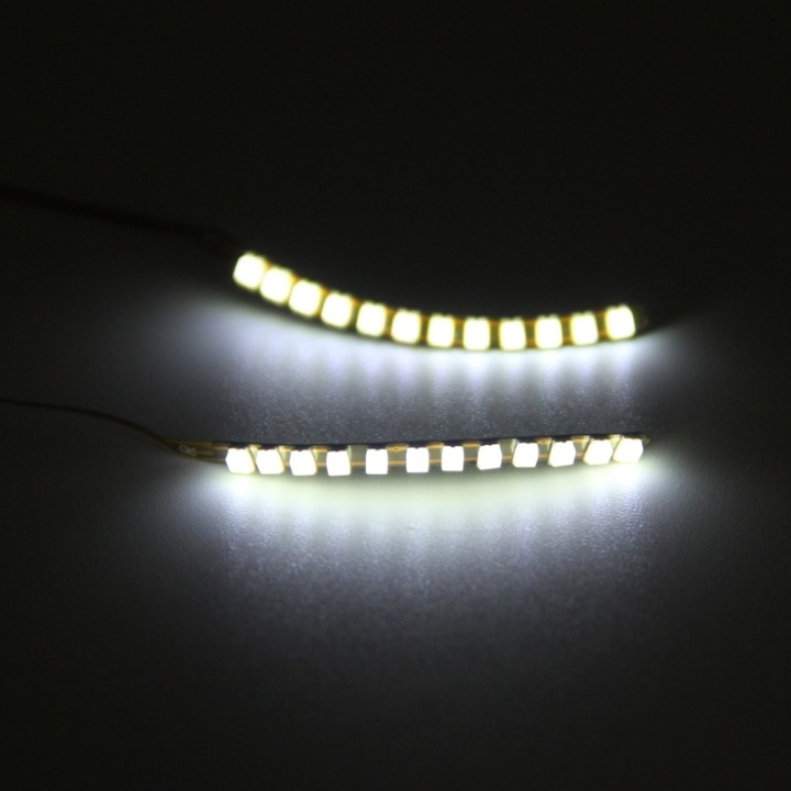 LED lashes, glowing strips for your eyelashes for parties or masquerades, White. in the group BEAUTY & HEALTH / Makeup / Eyes & Eyebrows / False eyelashes at TP E-commerce Nordic AB (38-27772)