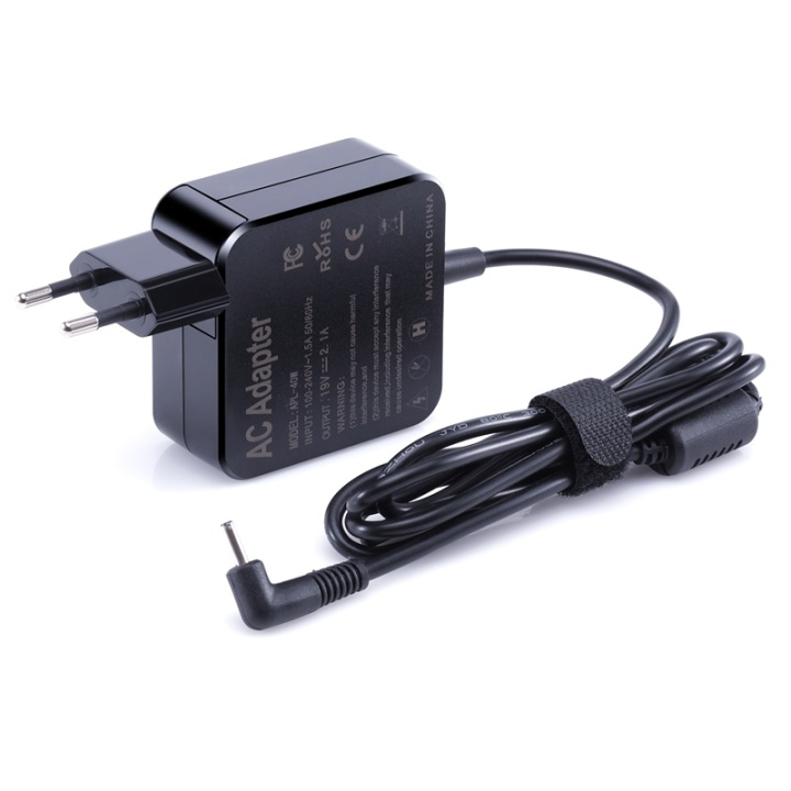 AC Adapter for Samsung 19V 2.1A 40W, 3.0×1.1 in the group COMPUTERS & PERIPHERALS / Laptops & accessories / Computer chargers / Chargers for laptops / Samsung at TP E-commerce Nordic AB (38-28660)