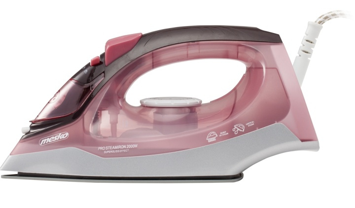 Mesko pink steam iron, 2600 W in the group HOME, HOUSEHOLD & GARDEN / Clothes care / Irons at TP E-commerce Nordic AB (38-29873)