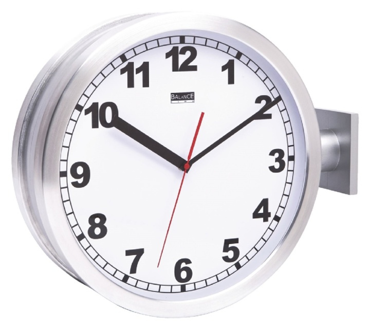 Balance Double-Sided Station Clock 38 cm Analogue Silver/White in the group HOME, HOUSEHOLD & GARDEN / Watches & Counters / Alarmclocks at TP E-commerce Nordic AB (38-40042)