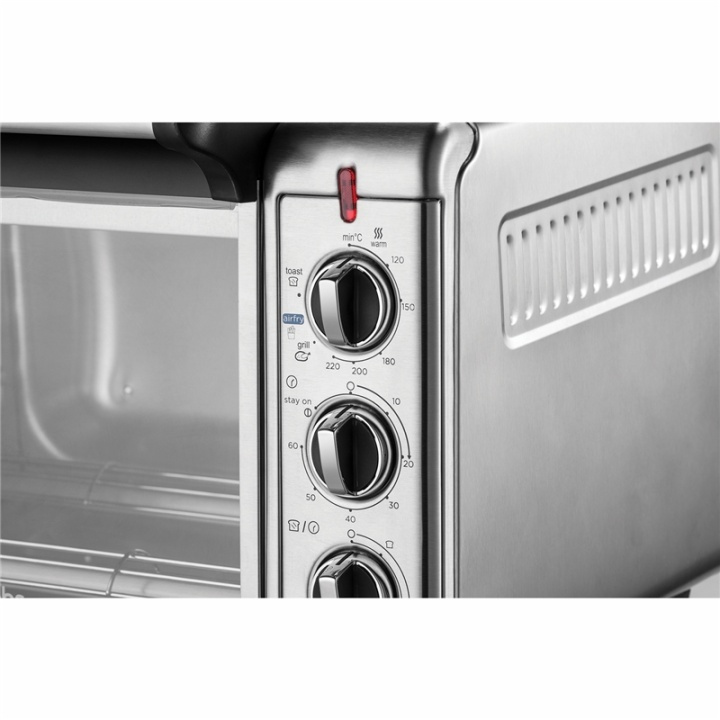 Russell Hobbs Luftfritös Ugn 26095-56 Expres in the group HOME, HOUSEHOLD & GARDEN / Household appliances / Airfryers & Fryers at TP E-commerce Nordic AB (38-46026)