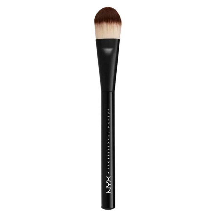 NYX PROF. MAKEUP Pro Flat Foundation Brush in the group BEAUTY & HEALTH / Makeup / Tools & Make up set / Brushes at TP E-commerce Nordic AB (38-58838)
