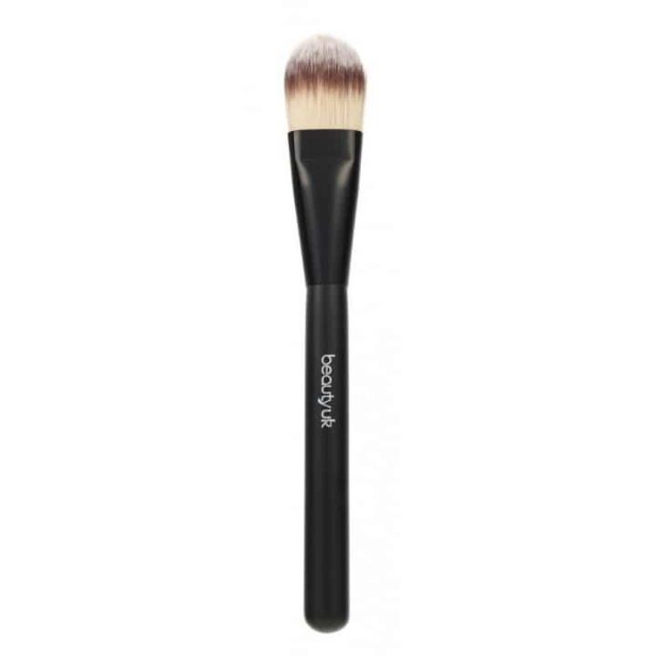 Beauty UK No. 04 Foundation Brush in the group BEAUTY & HEALTH / Makeup / Tools & Make up set / Brushes at TP E-commerce Nordic AB (38-59120)