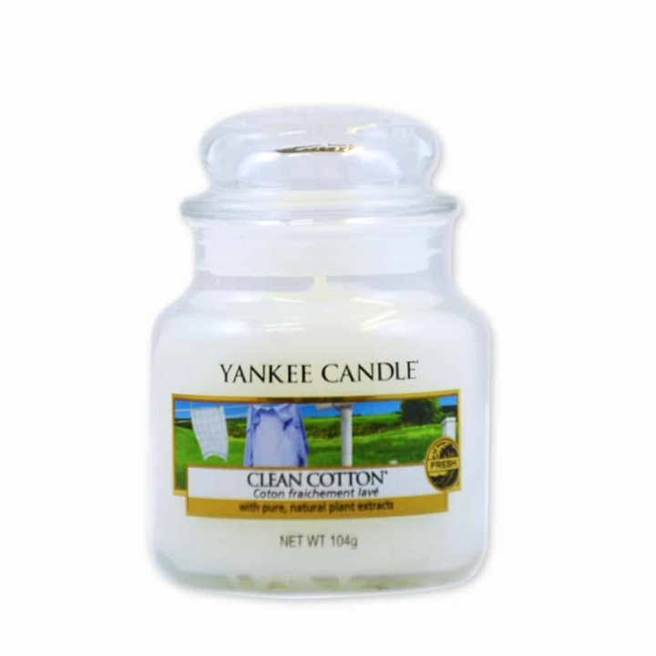 Yankee Candle Classic Small Jar Clean Cotton Candle 104g in the group BEAUTY & HEALTH / Fragrance & Perfume / Other fragrances / Scented candles at TP E-commerce Nordic AB (38-59337)
