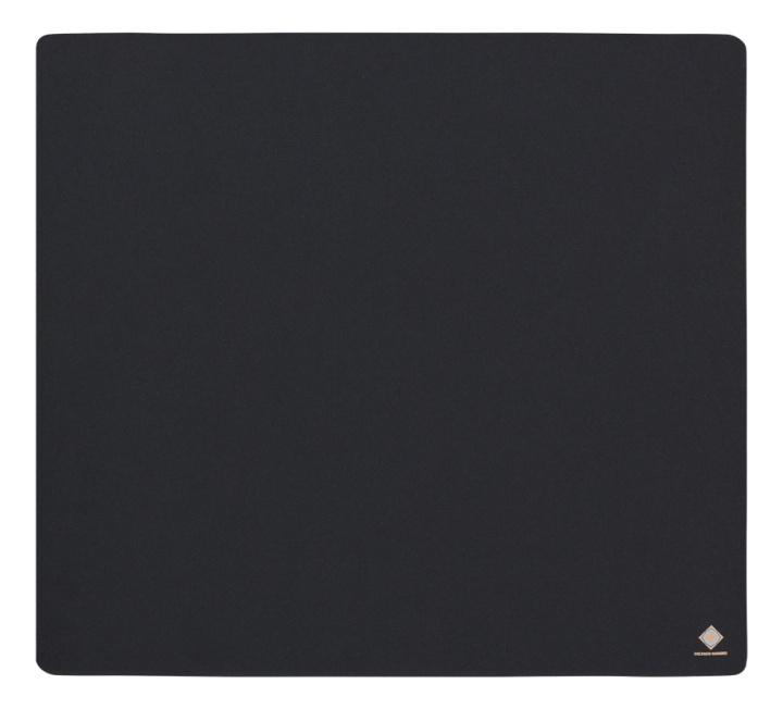 DELTACO GAMING Mousepad L, 450x400x4mm, fabric coated, black in the group COMPUTERS & PERIPHERALS / GAMING / Mouse pad at TP E-commerce Nordic AB (38-77149)