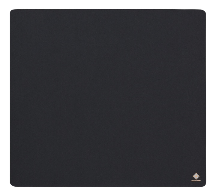 DELTACO GAMING Mousepad L, 450x400x4mm, fabric coated, black in the group COMPUTERS & PERIPHERALS / GAMING / Mouse pad at TP E-commerce Nordic AB (38-77149)