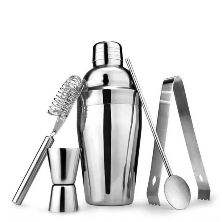 Cocktail shaker 550ml with accessories in the group HOME, HOUSEHOLD & GARDEN / Kitchen utensils / Wine & Drink accessories at TP E-commerce Nordic AB (38-82149)
