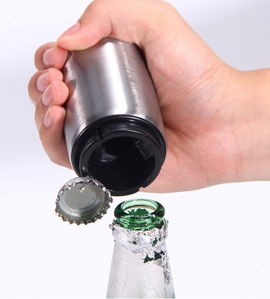 Automatic cap opener with magnet in the group Sport, leisure & Hobby / Fun stuff / Smart home at TP E-commerce Nordic AB (38-82731)