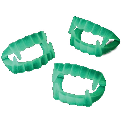 Luminous Vampire Teeth in the group HOME, HOUSEHOLD & GARDEN / Interior / Halloween at TP E-commerce Nordic AB (38-83066)