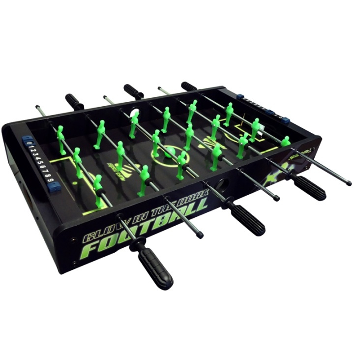 SportMe Fotbollspel Glow in the dark in the group TOYS, KIDS & BABY PRODUCTS / Toys / Board games / Family Games at TP E-commerce Nordic AB (38-85215)