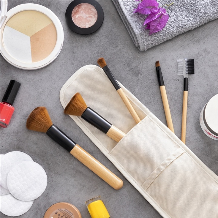 InnovaGoods Miset Wooden Makeup Brushes x5 in the group BEAUTY & HEALTH / Makeup / Tools & Make up set / Brushes at TP E-commerce Nordic AB (38-86510)