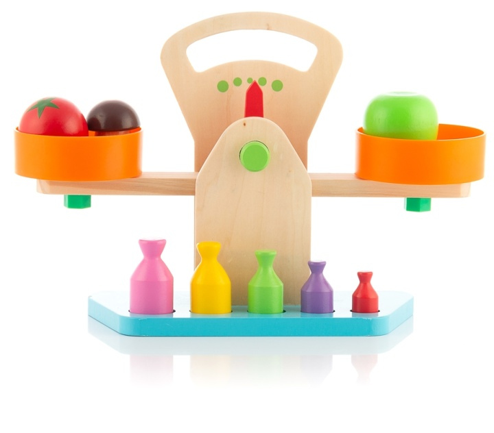 InnovaGoods Våg i trä in the group TOYS, KIDS & BABY PRODUCTS / Toys / Kitchen toys at TP E-commerce Nordic AB (38-88304)