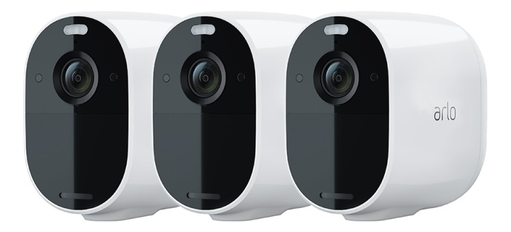 ARLO ESSENTIAL SPOTLIGHT CAMERA 3-PACK in the group HOME, HOUSEHOLD & GARDEN / Alarm & Security / Security cameras / Digital (Network) / Outdoor cameras at TP E-commerce Nordic AB (38-93038)