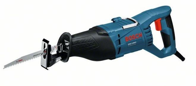 Bosch Professional GSA 1100 E Tigersåg 1100W och inbyggt LED-ljus in the group HOME, HOUSEHOLD & GARDEN / Tools / Other power tools at TP E-commerce Nordic AB (38-97045)