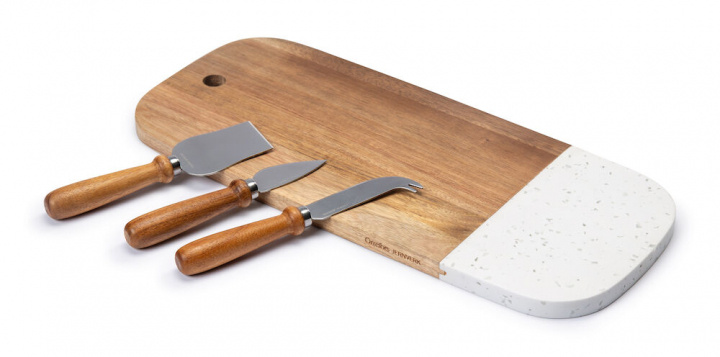 Orrefors Jernverk Cheese tray with three knives in the group HOME, HOUSEHOLD & GARDEN / Kitchen utensils / Other kitchen tools at TP E-commerce Nordic AB (38-98860)