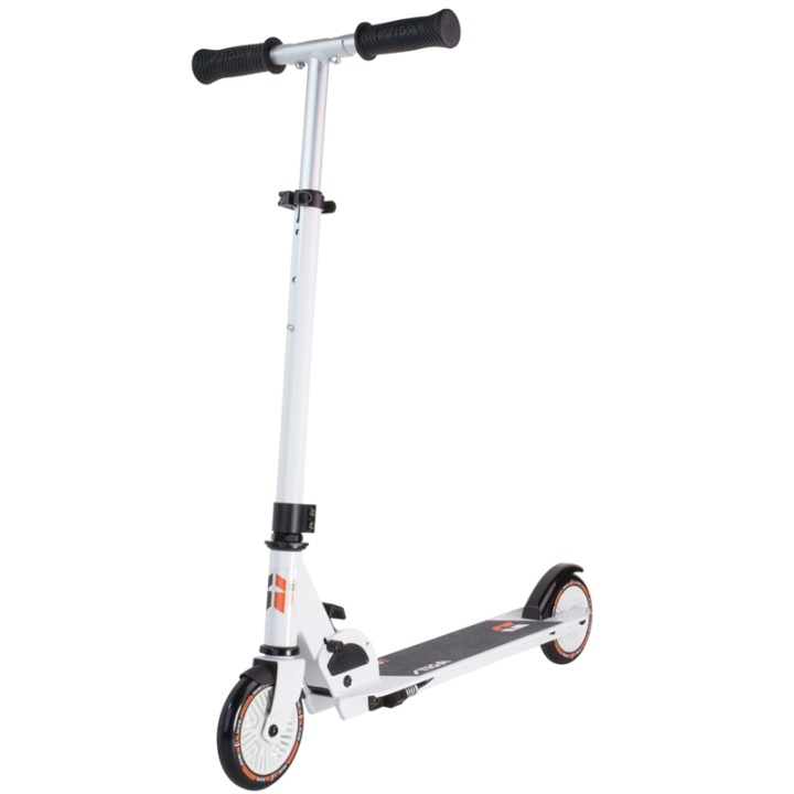Stiga Kick Scooter Track 120-S White in the group TOYS, KIDS & BABY PRODUCTS / Outdoor toys / Sport & Games at TP E-commerce Nordic AB (A01055)