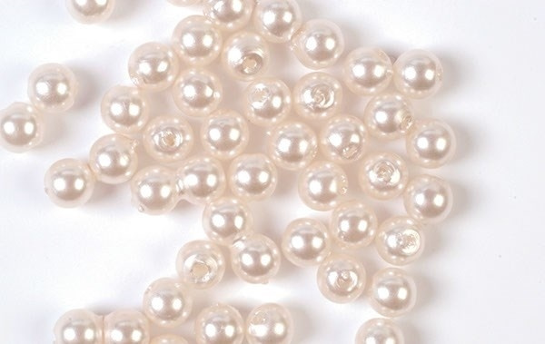 Plastpärlor 3mm 500g, Creme in the group Sport, leisure & Hobby / Hobby / Beads / Plastic beads at TP E-commerce Nordic AB (A05179)