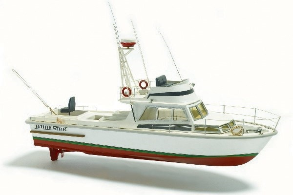 1:30 White Star - Plastic hull in the group Sport, leisure & Hobby / Hobby / Wooden model kits / Ships at TP E-commerce Nordic AB (A05413)