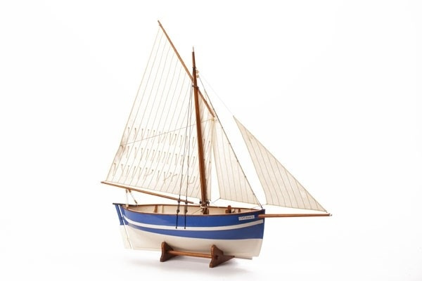 1:30 ESPERANCE - Wooden hull in the group Sport, leisure & Hobby / Hobby / Wooden model kits / Ships at TP E-commerce Nordic AB (A05441)