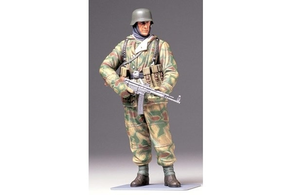 Tamiya 1/16 GERMAN INFANTRYMAN WWII in the group Sport, leisure & Hobby / Hobby / Plastic models / Figures at TP E-commerce Nordic AB (A06359)