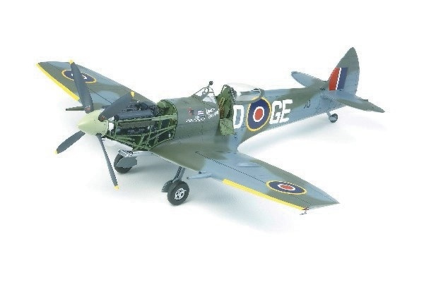 Tamiya 1/32 Spitfire Mk. XVIe in the group Sport, leisure & Hobby / Hobby / Plastic models / Airplanes/Helicopters at TP E-commerce Nordic AB (A06427)