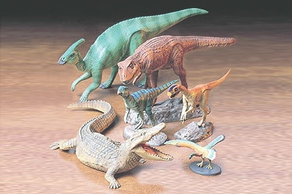 Tamiya 1/35 Mesozoic creatures in the group Sport, leisure & Hobby / Hobby / Plastic models / Various products at TP E-commerce Nordic AB (A06466)
