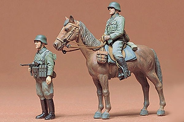 Tamiya 1/35 German Mounted Infantry in the group Sport, leisure & Hobby / Hobby / Plastic models / Military vehicles (land) at TP E-commerce Nordic AB (A06519)