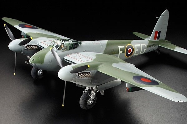 Tamiya 1/32 Mosquito FB Mk.VI in the group Sport, leisure & Hobby / Hobby / Plastic models / Airplanes/Helicopters at TP E-commerce Nordic AB (A06561)