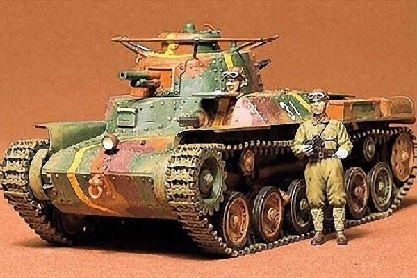 Tamiya 1/35 Japanese Tank Type 97 in the group Sport, leisure & Hobby / Hobby / Plastic models / Military vehicles (land) at TP E-commerce Nordic AB (A06603)