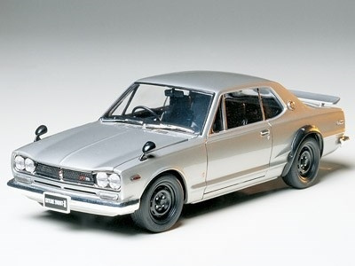 Tamiya 1/24 Nissan Skyline 2000 GT-R H. T. in the group Sport, leisure & Hobby / Hobby / Plastic models / Cars at TP E-commerce Nordic AB (A06656)